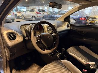 Peugeot 108 1.0 e-VTi Active TOP! picture 18