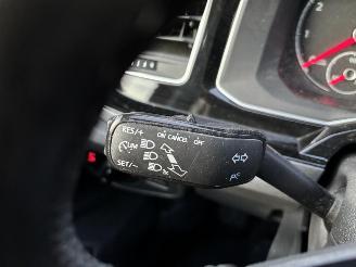 Volkswagen Polo 1.0TSI Highline picture 12