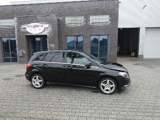 Damaged car Mercedes B-klasse 200 Ambition 2012/11