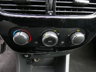 Renault Clio 0.9 TCe Limited picture 15