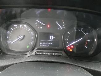 Opel Vivaro 2.0 CDTI L2H1 Edit. 3Persoons picture 13