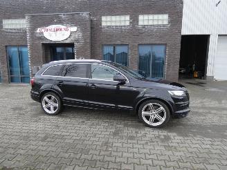 uszkodzony samochody osobowe Audi Q7 3.0 TDI q.Pro L+ 5+2 2010/1