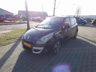 Renault Scenic 1.4 TCE Bns Sport picture 9