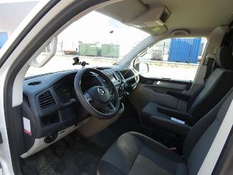 Volkswagen Transporter 2.0 TDI L2H2 Highl. picture 11