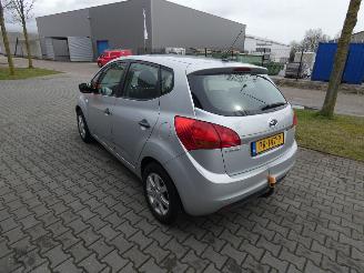 Kia Venga 1.4 CVVT X-pect picture 7
