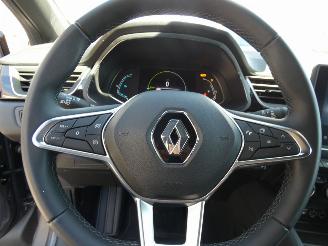 Renault Captur 1.6 E-Tech Hybrid 145 SL Rive Gauche picture 15