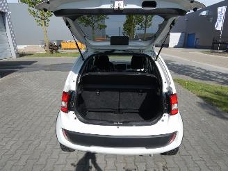 Suzuki Ignis 1.2 Stijl Smart Hybrid picture 6