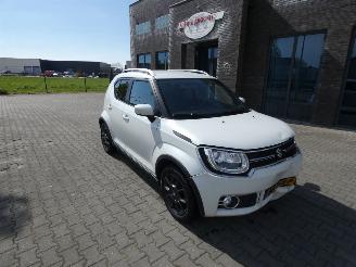 Suzuki Ignis 1.2 Stijl Smart Hybrid picture 2