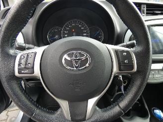 Toyota Yaris 1.5 Full Hybrid Asp picture 12