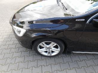 Volvo V-60 PLUG IN HYBRID 2.4 D6 AWD Pl.i Sum. picture 29