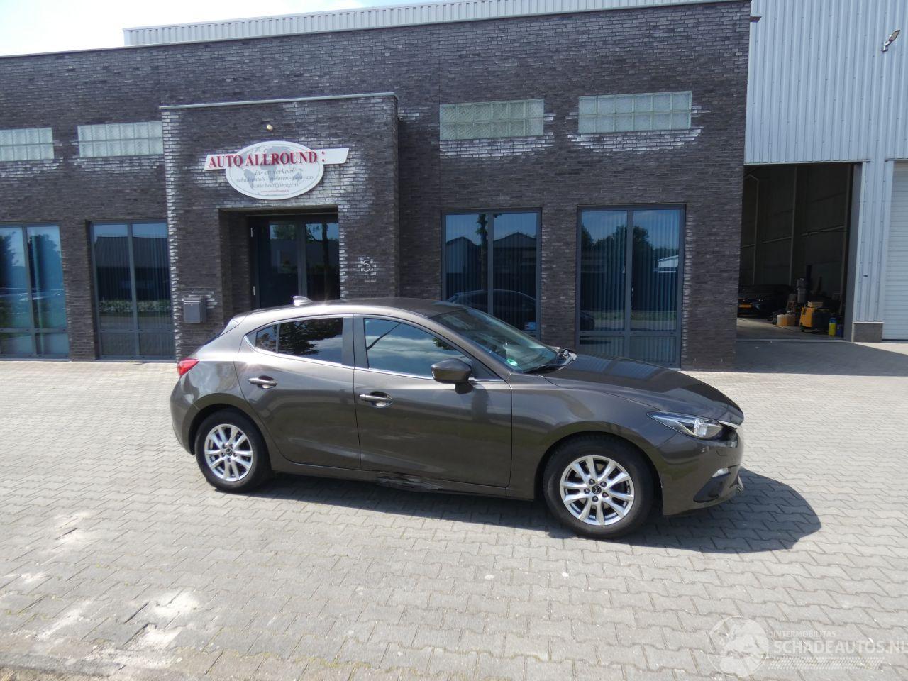 Mazda 3 2.0 TS+