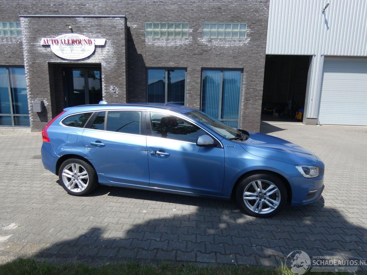 Volvo V-60 D6 Twin Engine R-Design