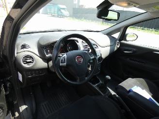 Fiat Punto 1.3 M-Jet Lounge picture 10