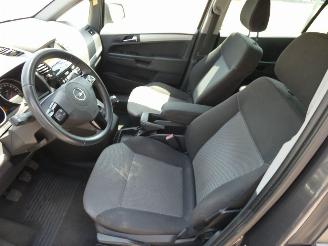 Opel Zafira 1.6 Cosmo 7p picture 14