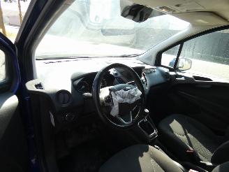 Ford Transit Courier Van 1.5 TDCI Limited Duratorq S&S picture 10