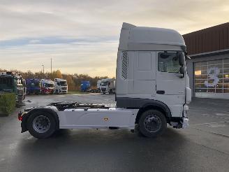 DAF XF 450 Superspacecab picture 4