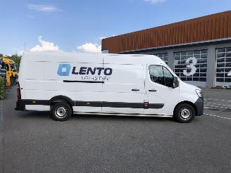 Renault Master L4H2 picture 3