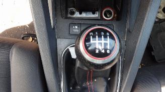 Volkswagen Golf V (1K1) Hatchback 1.6 FSI 16V (BAG) [85kW] 6-BAK picture 9