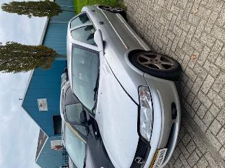 Opel Vectra B (36) Sedan 1.6 16V Ecotec (X16XEL) [74kW] 5-BAK picture 2