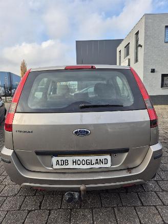 Ford Fusion Combi 1.6 16V (FYJA(Euro 5)) [74kW] picture 7