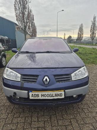 Uttjänta bilar auto Renault Mégane II (BM/CM) Hatchback 2.0 16V (F4R-770) [99kW] 5-BAK 2003/1