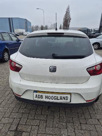 Seat Ibiza IV SC (6J1) Hatchback 3-drs 1.2 TSI (CBZB) [77kW] 5-BAK picture 4