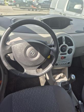 Renault Modus (JP) MPV 1.2 16V (D4F-740(D4F-D7)) [55kW] 5-BAK picture 9