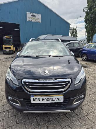 Voiture accidenté Peugeot 2008 (CU) MPV 1.2 12V e-THP PureTech 110 (EB2DT(HNZ)) [81kW] 2015/1