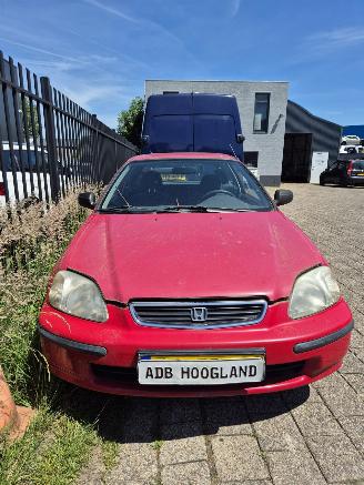 Salvage car Honda Civic (EJ/EK) 1.4iS 16V Hatchback, 2Dr, Benzine, 1.396cc, 66kW (90pk), FWD, D14A4,AUTOMAAT 1997/1