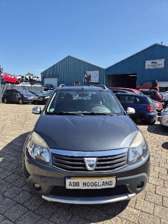 Gebrauchtwagen PKW Dacia Sandero I STEPWAY (BS) Hatchback 1.6 (K7M-710) [64kW] 2010/10