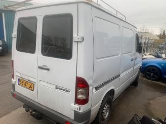 disassembly commercial vehicles Mercedes Sprinter Sprinter 2t (901/902) Van 208 CDI 16V (OM611.987) [60kW] 2005/6
