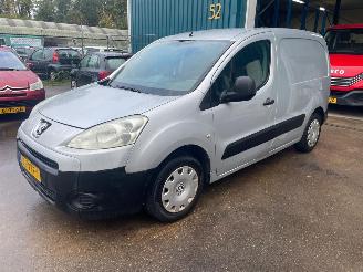 Schadeauto Peugeot Partner Partner (GC/GF/GG/GJ/GK) Van 1.6 HDI 75 16V (DV6BUTED4(9HT)) [55kW] 2008/6
