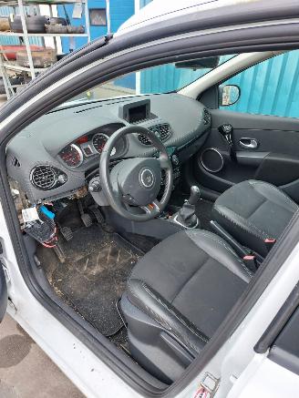 Renault Clio Clio III Estate/Grandtour (KR) Combi 1.5 dCi FAP (K9K-770(K9K-67)) [65kW] picture 9