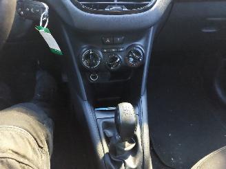 Peugeot 208 208 I (CA/CC/CK/CL) Hatchback 1.2 Vti 12V PureTech 82 picture 9