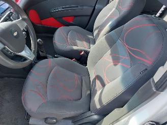 Chevrolet Spark Spark (M300) Hatchback 1.2 16V picture 8