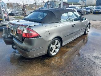 Saab 9-3 9-3 II (YS3F) Cabrio 1.8t 16V picture 6
