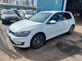 Schadeauto Volkswagen e-Golf Golf VII (AUA) Hatchback e-Golf 2020/3