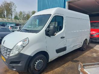 uszkodzony samochody ciężarowe Renault Master Master III  Van 2.3 dCi 16V 2013/12