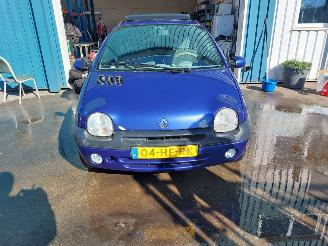 Renault Twingo Twingo (C06) Hatchback 3-drs 1.2 16V picture 2