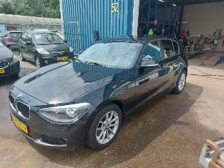 Auto incidentate BMW 1-serie 1 serie (F20) Hatchback 5-drs 116d 1.6 16V 2013/1