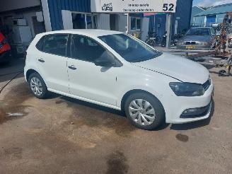 Volkswagen Polo Polo V (6R) Hatchback 1.4 TDI picture 3
