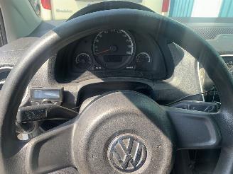 Volkswagen Up!  picture 7