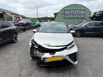 Toyota Mirai FCV Executive 113kW Hydrogen hybrid picture 6