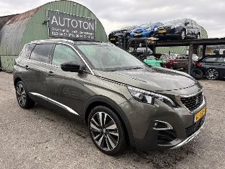 krockskadad bil auto Peugeot 5008 1.2 96KW GT-Line Pano Navi Clima 7-Pers Camera Led Xenon NAP 2018/1