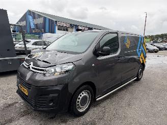 damaged commercial vehicles Citroën Jumpy 2.0 Bluehdi 90KW Autom. Navi Clima Schuifdeur M Club 2021/9