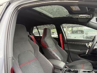 Volkswagen Golf 2.0 GTI Clubsport Autom. 301PK Pano Navi Clima Led picture 8