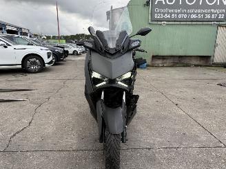 Yamaha  X-Max 300 ABS 21kW picture 8