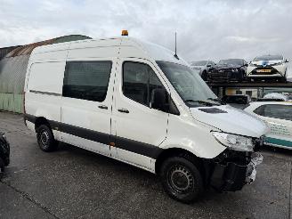 skadebil bedrijf Mercedes Sprinter 314 2.2 CDI Autom. L2H2 Clima Navi Camera Euro VI-D NAP 2019/2