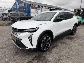 Coche accidentado Renault Scenic EV60 E-Tech 60kWh 125KW Clima Navi Comfort Range Techno NAP 2024/9