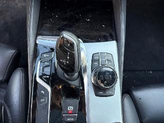 BMW 5-serie 540D Touring xDrive 235kW High Executive picture 21